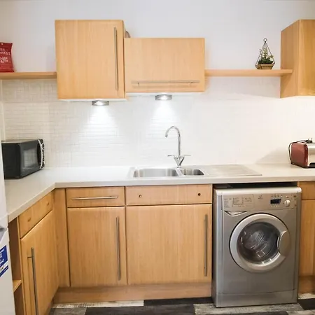 Modern & Premium 2Br 2Ba City Center Apartment-2